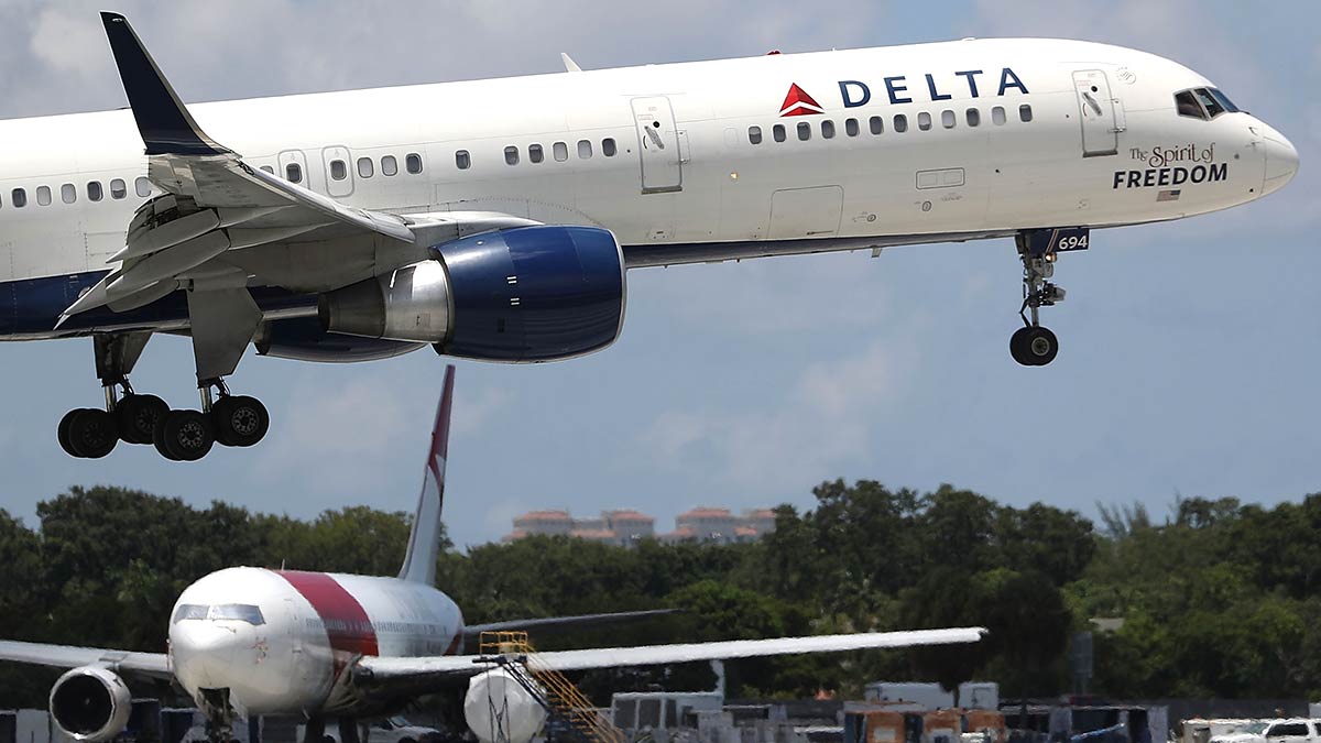Take-off ... Structural seals deal to supply crack detection software to Delta. Pic: Getty