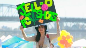 MMJ Phytotech chief steps down to take Canadian business to new highs