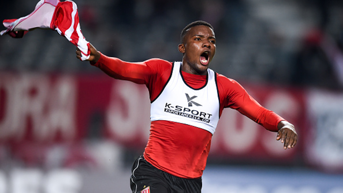 Juan Otero of Estudiantes La Plata celebrates after scoring the third goal of his team via penalty during a match between Estudiantes de La Plata and Nacional as part of Copa CONMEBOL Libertadores.