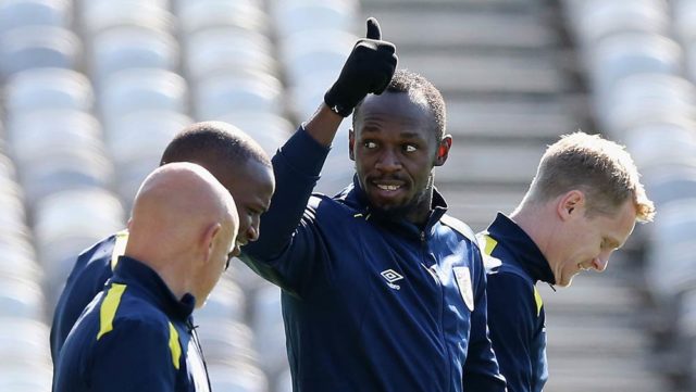 Usain Bolt gives the thumbs up at his first training session with the Central Coast Mariners in Gosford this week. Pic: Getty