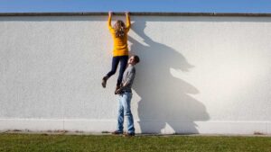 Leg up, Getty, helping hand