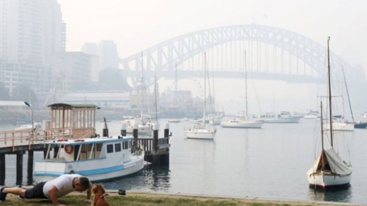 Lunchtime ASX small cap wrap: who’s struggling to breathe in a smoky haze today?
