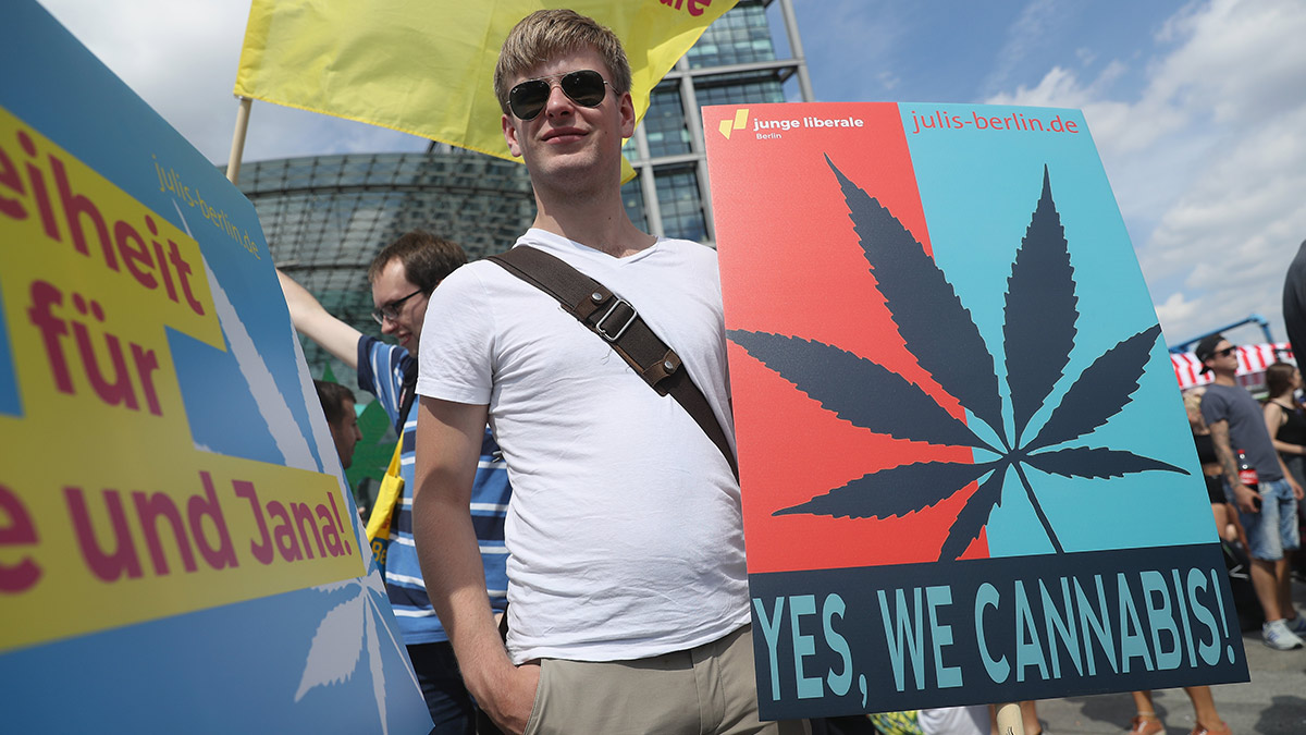 Weed Week: Pot proves its worth in a pandemic as Aussie use rates climb