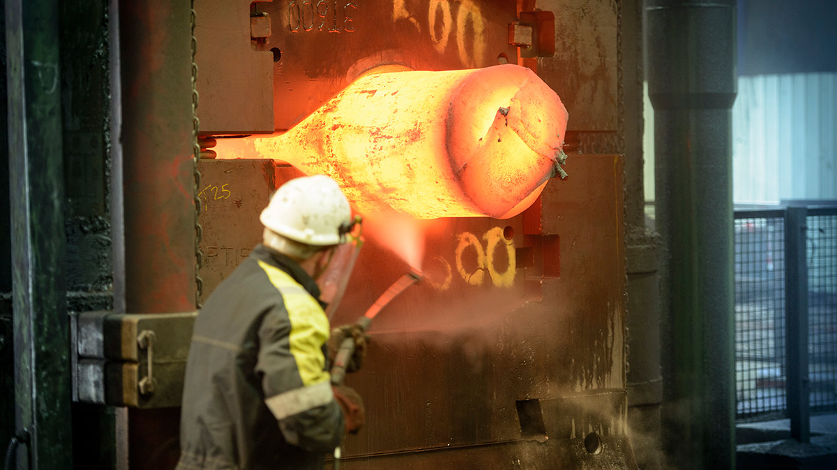 Think Big: How booming iron ore prices are helping to repair Australia’s budget deficit