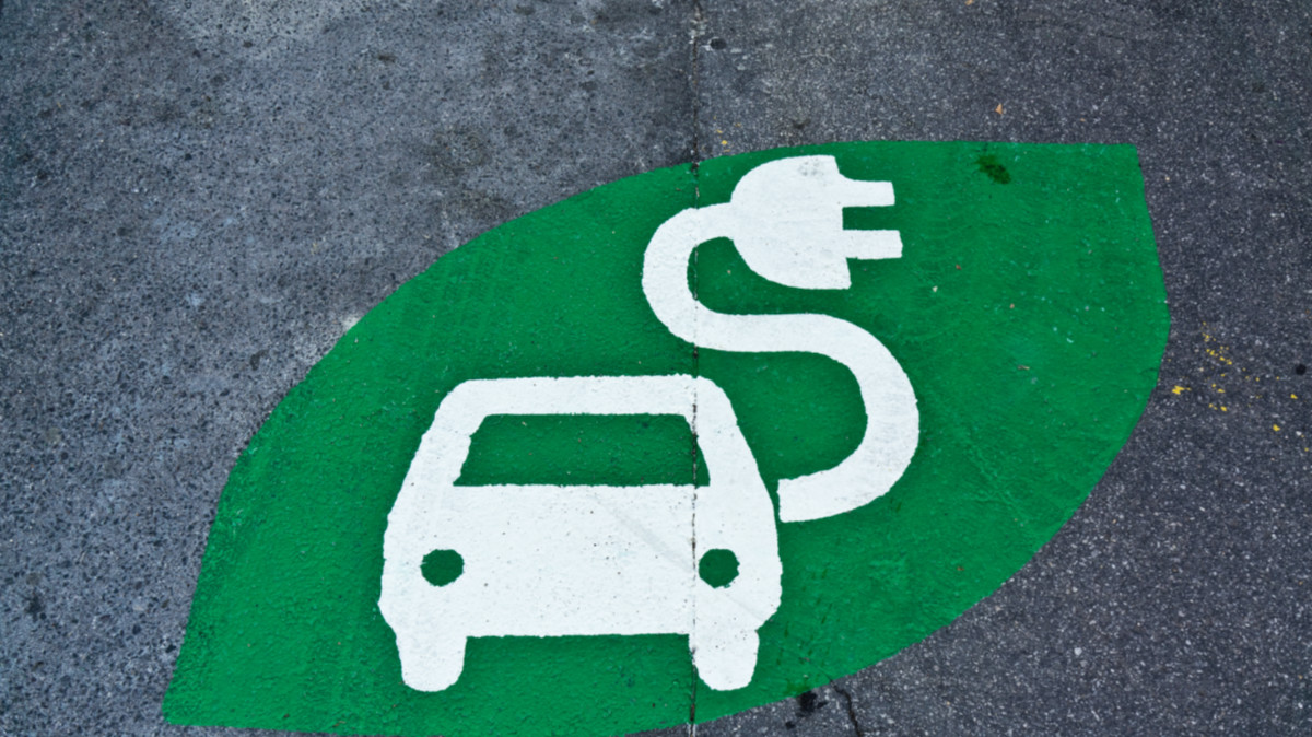 Labor electric vehicles