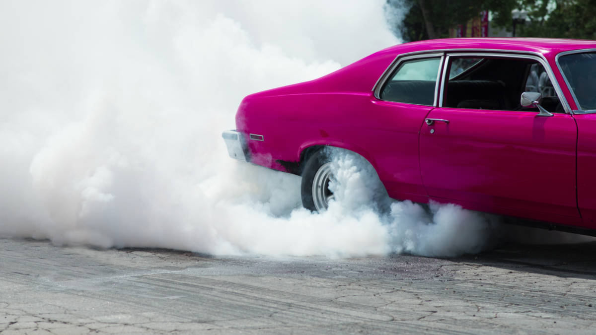 low-emissions technology smoke arena