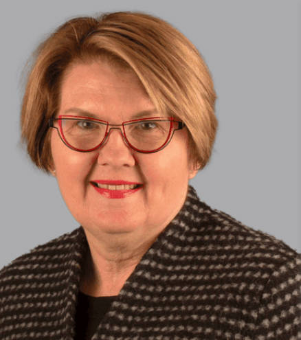 Leeanne Bond, Independent Non-Executive Director