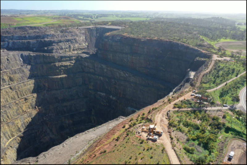 hillgrove resources giant open pit copper