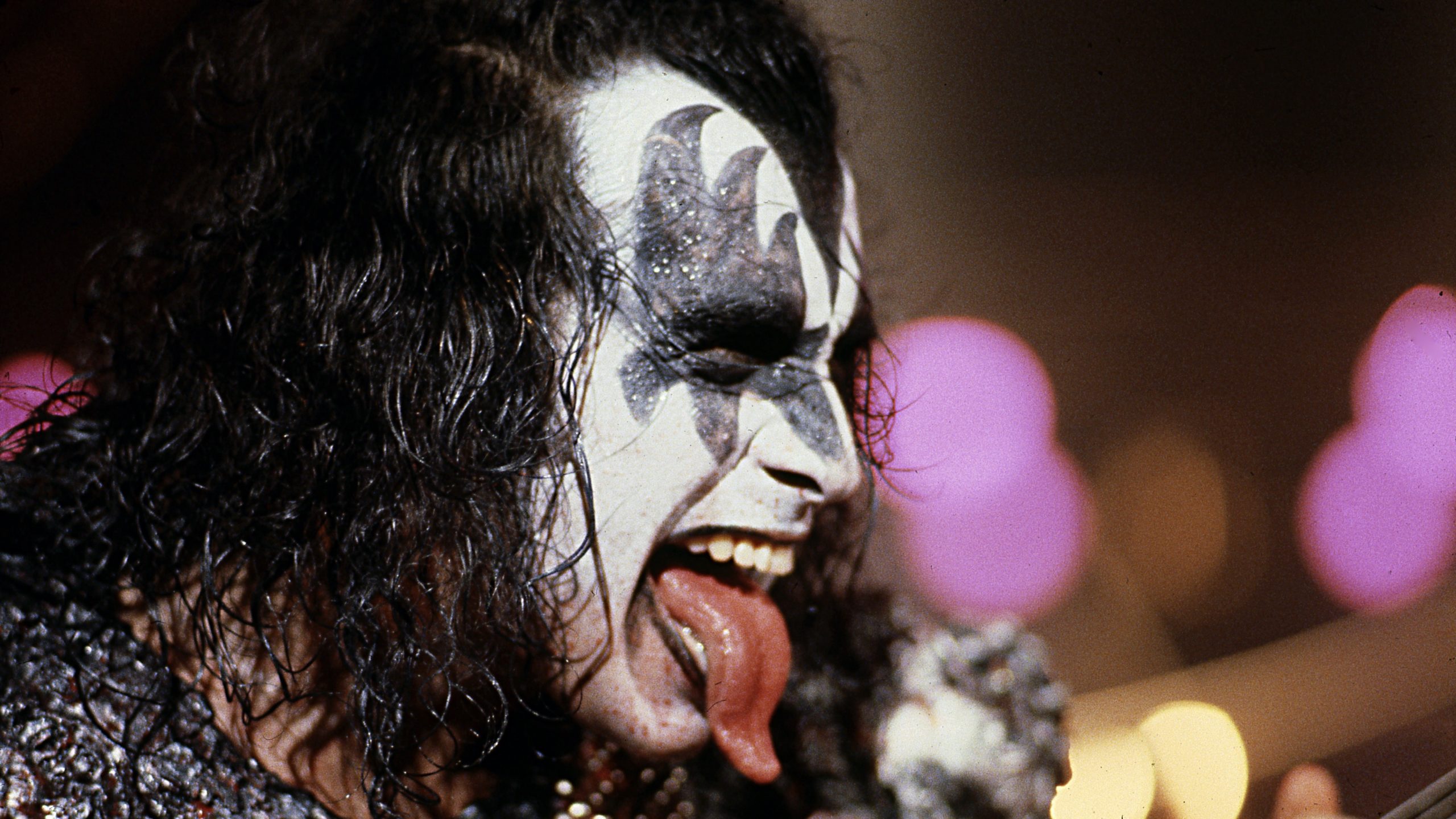 Crypto news: Big investors still piling into Bitcoin; KISS star Gene Simmons owns 14 cryptos