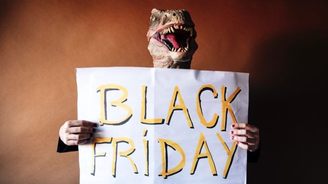 Crypto news: Black Friday sales? Entire market dips on fresh Covid concerns