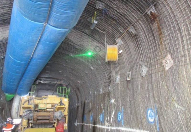 Hillgrove Resources underground decline copper kanmantoo komatsu