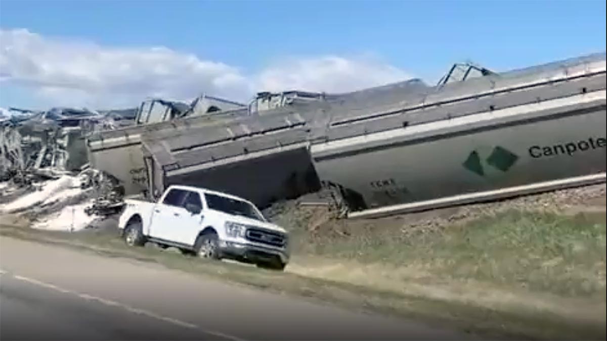alberta derail
