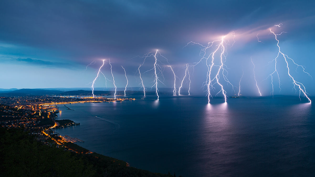 Top 10 at 10: These ASX lithium, gold, and uranium stocks are thundering to life