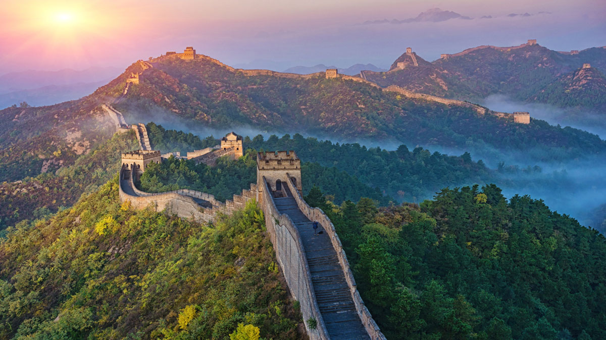 The Secret Broker: Walls within walls, and a one-way door for complete bankers