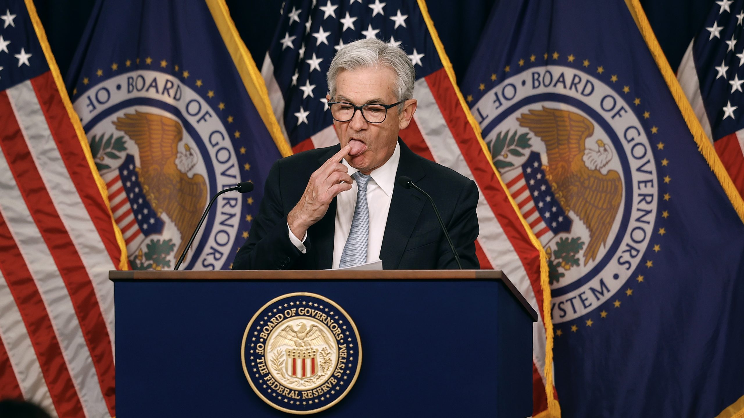 Jerome Powell crypto