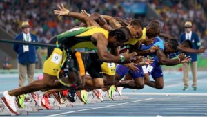 Top 10 at 10: The ASX stocks sprinting and stumbling in early trade Monday