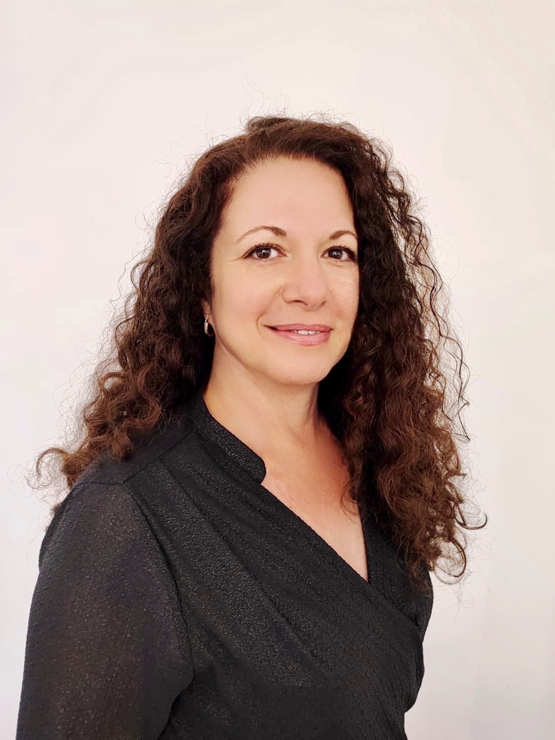 Yifat Steuer, Chief Operational Officer