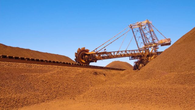 iron ore market 2025