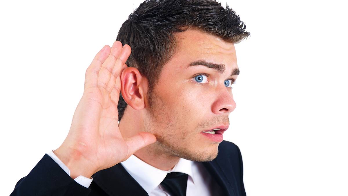 Scott Power: ASX stocks fall as investors hear mixed news from Cochlear