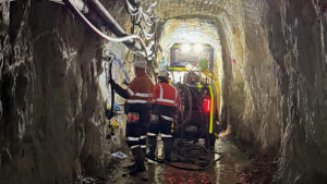 Vertex Minerals closes in on first ore from Reward gold mine