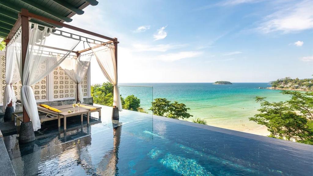 Christmas travel destinations