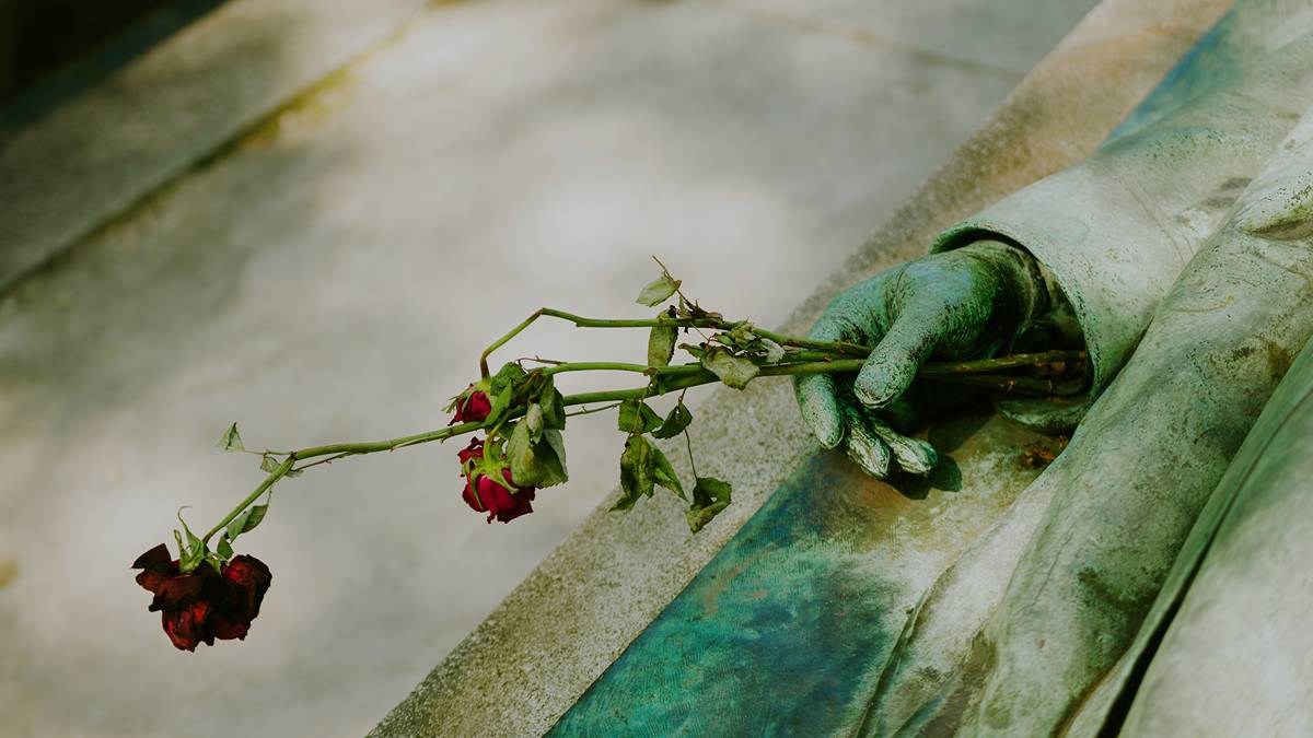tombstone tourism