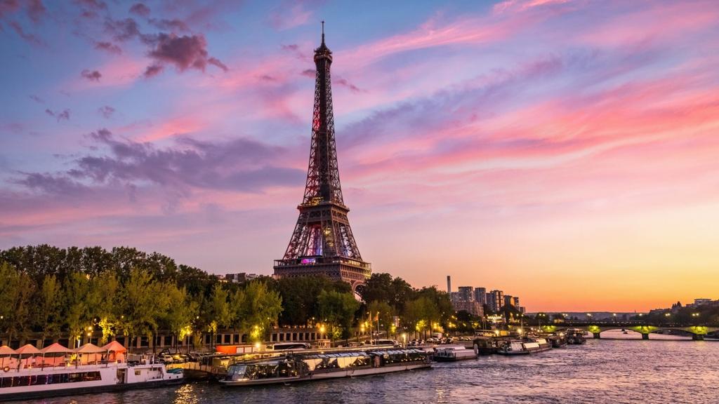 tour guide travel tips
