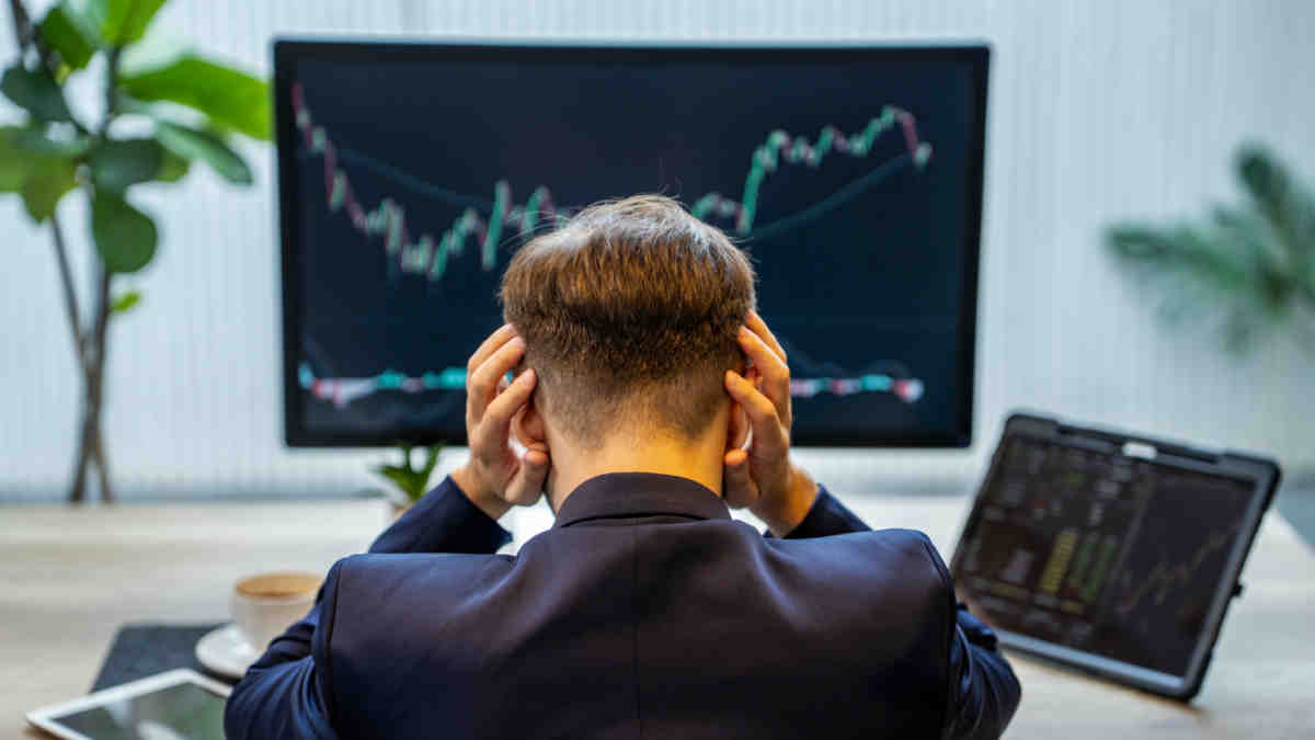 Lunch Wrap: ASX slips heavily, Novonix scraps graphite spin-out