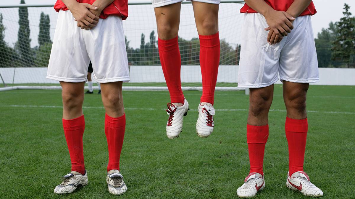 Stock Tips: On the defensive, experts turn to packaging, infrastructure and gaming